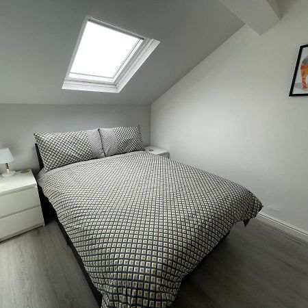 Ryan Air I Bnb - Lfc Apartments Liverpool Exterior foto