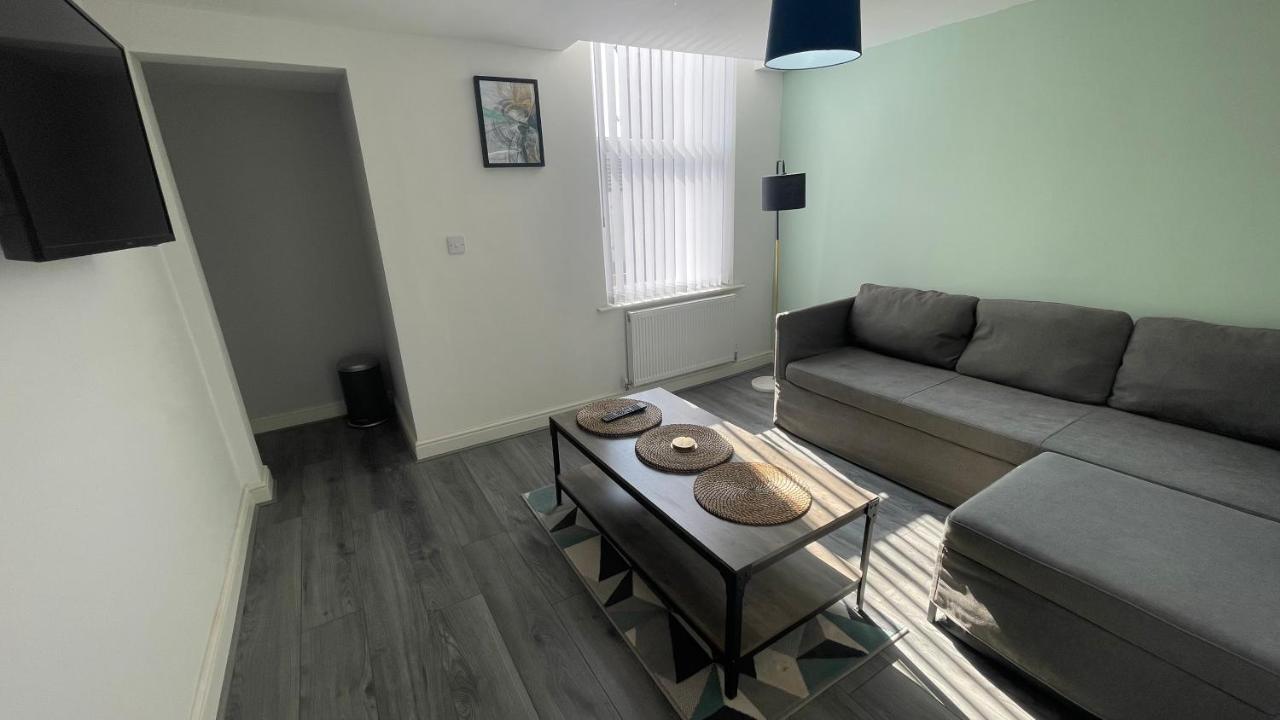 Ryan Air I Bnb - Lfc Apartments Liverpool Exterior foto